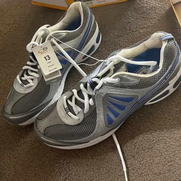 NWT Champion Gray Mens Running Sneaker - Picture 7 of 10